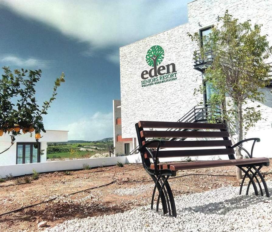 Eden Resort Wellness Rehabilitation Терсефану Экстерьер фото